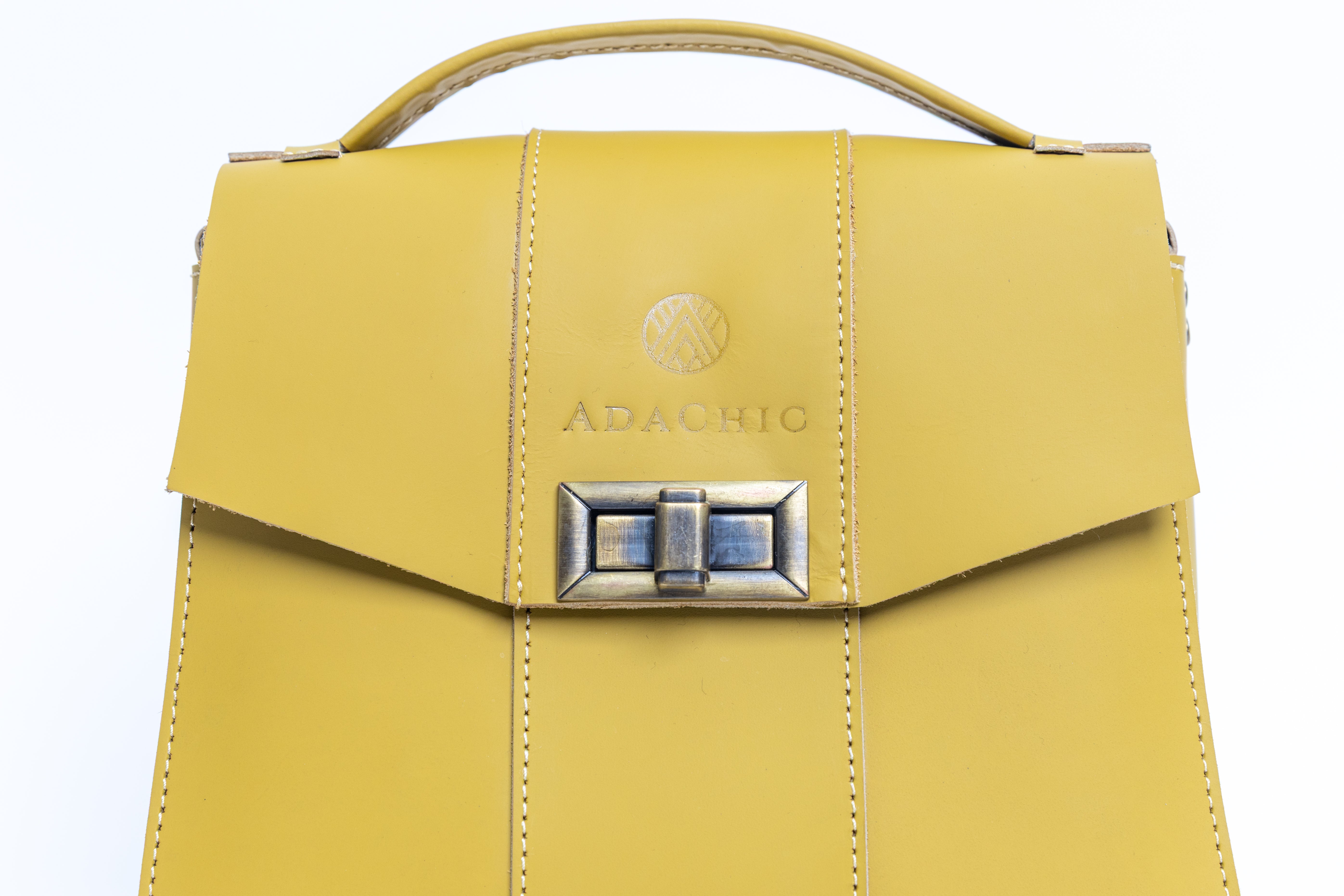 Ada Flap Crossbody